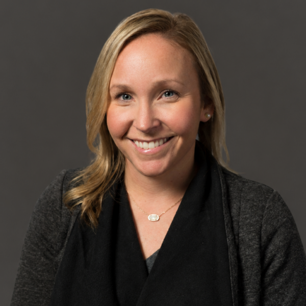 Headshot of Jennifer Zibuda